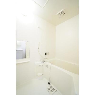 ウリイシパレス 201【管理NO：1-011030301-02010】 ★家具家電は申し込み後に搬入します★の物件写真4