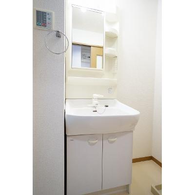 ペニーレインⅡ 205【管理NO：1-011979801-02040】 ★家具家電は申し込み後に搬入します 2026年08月下旬入居可能の物件写真6