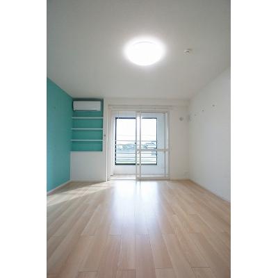 アルカンシェルＡ 203【管理NO：1-027118801-02030】 ★家具家電は申し込み後に搬入します★の物件写真2