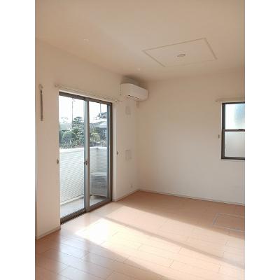 サンビエンテⅡ 105【管理NO：1-019276601-01040】 2026年07月中旬入居可能の物件写真2