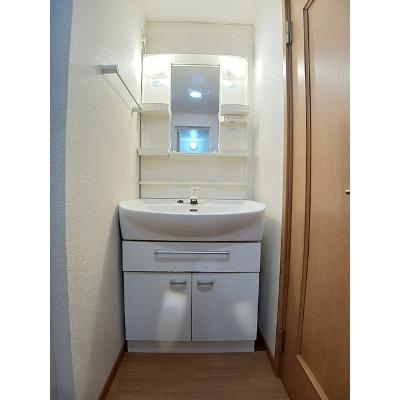サニーホームズⅡ 203【管理NO：1-010570802-02030】 ★家具家電は申し込み後に搬入します★の物件写真6