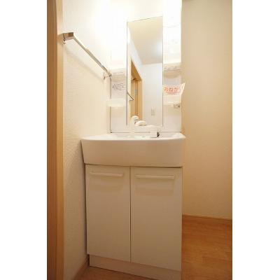 アネックス 203【管理NO：1-006714701-02030】 ★家具家電は申し込み後に搬入します★の物件写真6