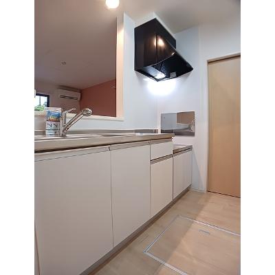 エスポワールⅡ 101【管理NO：1-020506901-01010】 ★家具家電は申し込み後に搬入します★の物件写真3