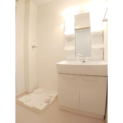 カーザ・フィオーレⅠ 101【管理NO：1-018268201-01010】 ★家具家電は申し込み後に搬入します★の物件写真6