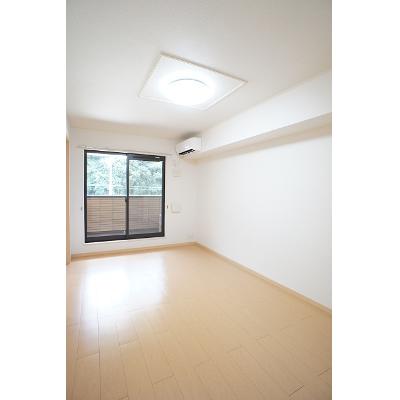 リバーサイド　ＫＥＮ 202【管理NO：1-015664301-02020】 ★家具家電は申し込み後に搬入します 2026年08月上旬入居可能の物件写真2
