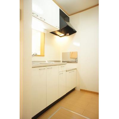 ブリーゼ 101【管理NO：1-015264101-01010】 ★家具家電は申し込み後に搬入します★の物件写真3