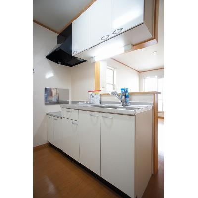 Ｆｌｏｗｅｒ 205【管理NO：1-014308501-02040】 ★家具家電は申し込み後に搬入します★の物件写真3