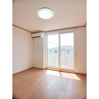 ル　シャトー　Ⅰ 202【管理NO：1-013408801-02020】 ★家具家電は申し込み後に搬入します★の物件写真2