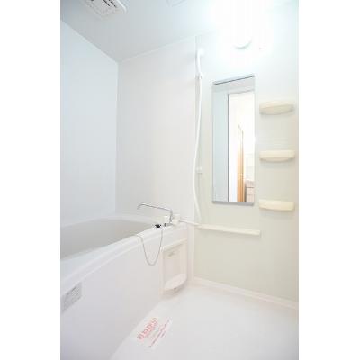 ヴァーレンスＡ 103【管理NO：1-012489801-01030】 ★家具家電は申し込み後に搬入します★の物件写真4
