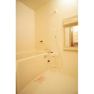 コモド・アビターレ 202【管理NO：1-010932301-02020】 ★家具家電は申し込み後に搬入します★の物件写真4