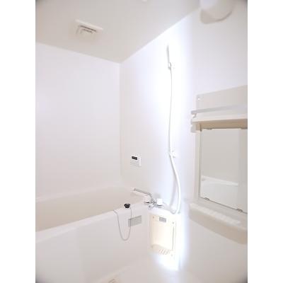 セントラルヒルズⅢ 201【管理NO：1-010863603-02010】 ★家具家電は申し込み後に搬入します★の物件写真4