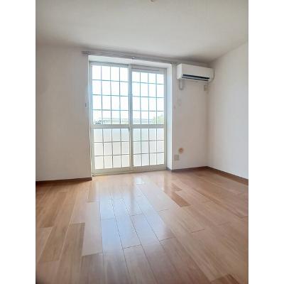 メモリアルビレッジ　Ⅴ 103【管理NO：1-009597501-01030】 ★家具家電は申し込み後に搬入します★の物件写真2