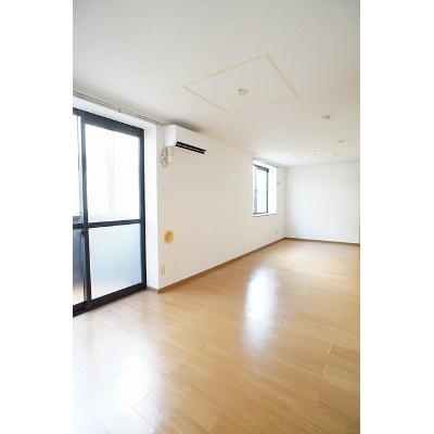 コーポラス　ＴＭ 102【管理NO：1-009442001-01020】 ★家具家電は申し込み後に搬入します★の物件写真2