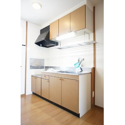 シャルマン 203【管理NO：1-009309201-02030】 ★家具家電は申し込み後に搬入します★の物件写真3