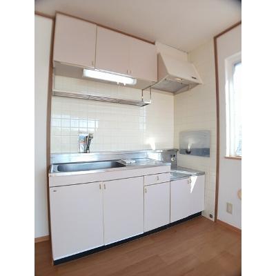 Ｐｏｉｎｔ２４２　Ａ棟 203【管理NO：1-007599501-02030】 ★家具家電は申し込み後に搬入します★の物件写真3