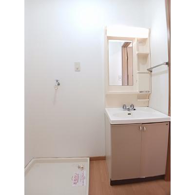 エクセル　綾 103【管理NO：1-007470901-01030】 ★家具家電は申し込み後に搬入します★の物件写真6