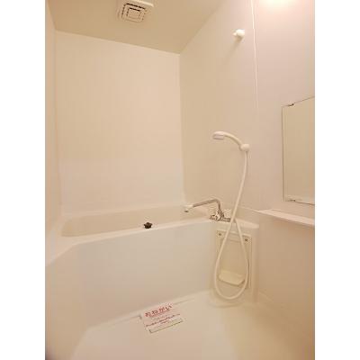 エクセル　綾 102【管理NO：1-007470901-01020】 ★家具家電は申し込み後に搬入します★の物件写真4