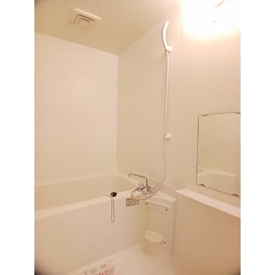 メゾン　ボナール 103【管理NO：1-007238501-01030】 ★家具家電は申し込み後に搬入します★の物件写真4