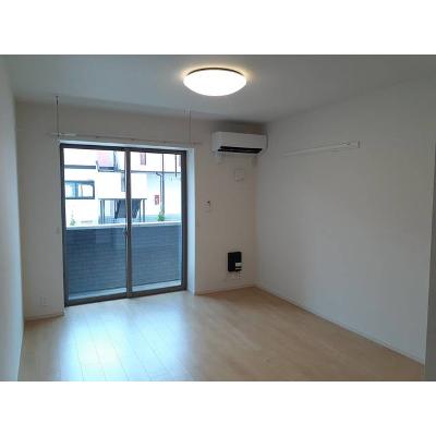 キャサブランカ 101【管理NO：1-025539001-01010】 ★家具家電は申し込み後に搬入しますの物件写真2
