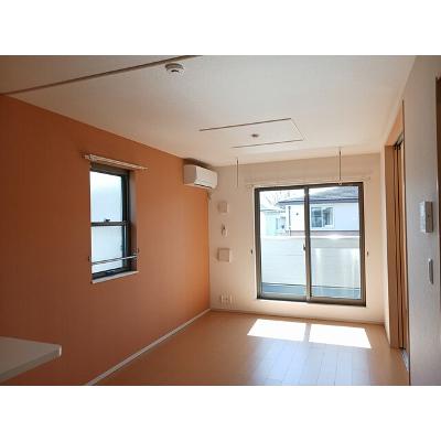 スイートタウンＡ 205【管理NO：1-018905201-02040】 ★家具家電は申し込み後に搬入しますの物件写真2