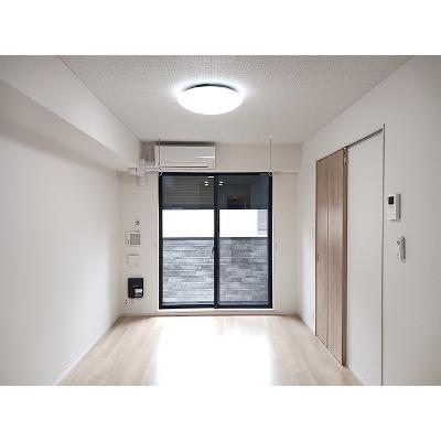 エレガンス　メゾン　Ⅱ 102【管理NO：1-028697702-01020】 ★家具家電は申し込み後に搬入しますの物件写真2
