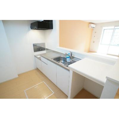 スイートタウンＢ 102【管理NO：1-018905202-01020】 ★家具家電は申し込み後に搬入します 2026年07月中旬入居可能の物件写真3