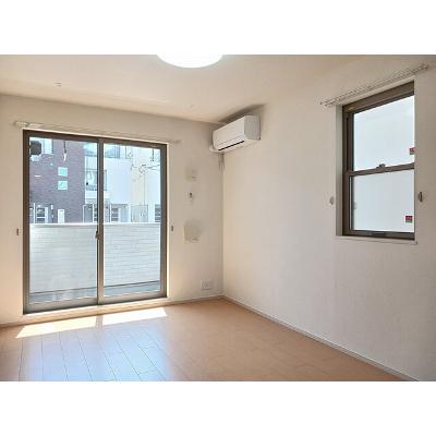 Ｃｒｅａｔｉｏｎ　Ⅱ 106【管理NO：1-018829802-01050】 ★家具家電は申し込み後に搬入しますの物件写真2
