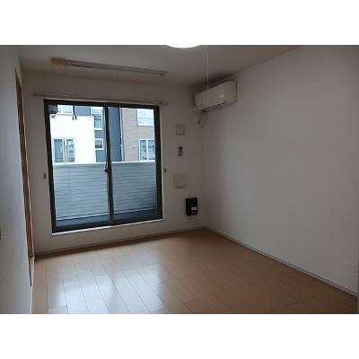 ヴィラ・ロイヤルⅠ 203【管理NO：1-018418301-02030】 ★家具家電は申し込み後に搬入しますの物件写真2