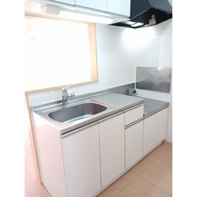 エリタージュＢ 103【管理NO：1-016658202-01030】 ★家具家電は申し込み後に搬入しますの物件写真3