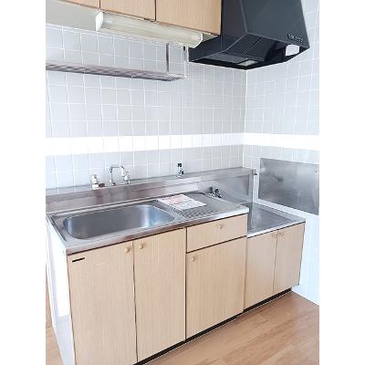 リエゾン西富山 203【管理NO：1-007114501-02030】 ★家具家電は申し込み後に搬入します★の物件写真3