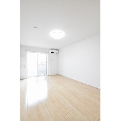 ＲａｆｆｉｎｅⅡ 203【管理NO：1-022112901-02030】 ★家具家電は申し込み後に搬入します 2026年07月下旬入居可能の物件写真2