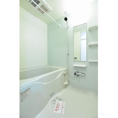 リベラⅢ 101【管理NO：1-020701103-01010】 ★家具家電は申し込み後に搬入しますの物件写真4
