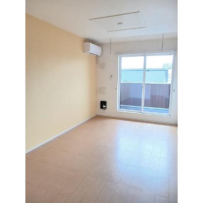 ＫＯＫＯの家 203【管理NO：1-018496701-02030】 ★家具家電は申し込み後に搬入しますの物件写真2