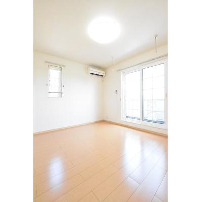 ユア　アルボーレ 201【管理NO：1-016275901-02010】 ★家具家電は申し込み後に搬入します 2026年07月中旬入居可能の物件写真2