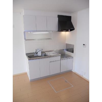 モンブラン 101【管理NO：1-015431801-01010】 ★家具家電は申し込み後に搬入します 2026年07月下旬入居可能の物件写真3