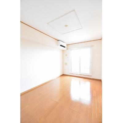 オーク・ヴィレッヂＢ 202【管理NO：1-013120902-02020】 ★家具家電は申し込み後に搬入します 2026年07月上旬入居可能の物件写真2