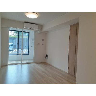 サザンクロス 103【管理NO：1-027465601-01030】 ★家具家電は申し込み後に搬入します★の物件写真2