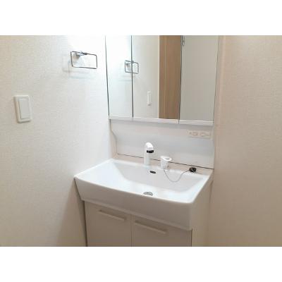 サザンクロス 103【管理NO：1-027465601-01030】 ★家具家電は申し込み後に搬入します★の物件写真6