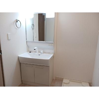グランデ　パシエ 105【管理NO：1-027133401-01040】 ★家具家電は申し込み後に搬入します★の物件写真6