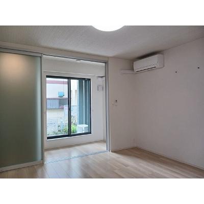 コスモハイツ・Ⅰ 102【管理NO：1-026836301-01020】 ★家具家電は申し込み後に搬入しますの物件写真2