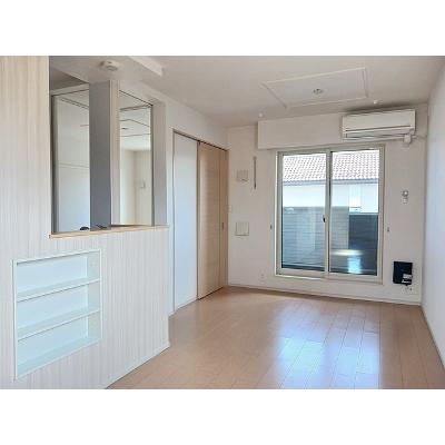 ラフィーネ 201【管理NO：1-021069801-02010】 ★家具家電は申し込み後に搬入しますの物件写真2