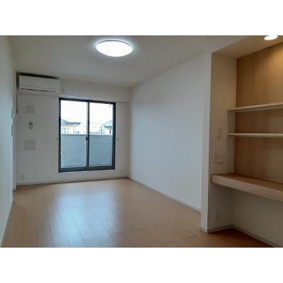 ＬＩＡＮＧＥ 205【管理NO：1-020242801-02040】 ★家具家電は申し込み後に搬入しますの物件写真2