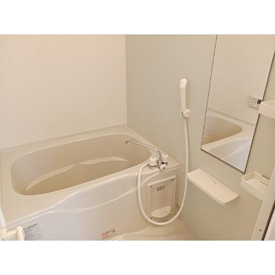 カーサ　エテルナⅡ 102【管理NO：1-019753902-01020】 ★家具家電は申し込み後に搬入しますの物件写真4