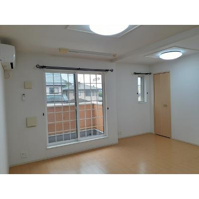 サンディーアＡ 202【管理NO：1-018146201-02020】 ★家具家電は申し込み後に搬入しますの物件写真2