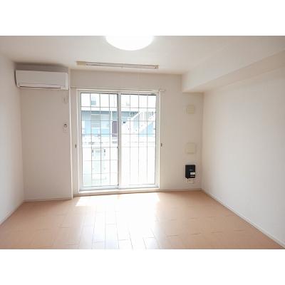 フリーデ 103【管理NO：1-017190801-01030】 ★家具家電は申し込み後に搬入しますの物件写真2