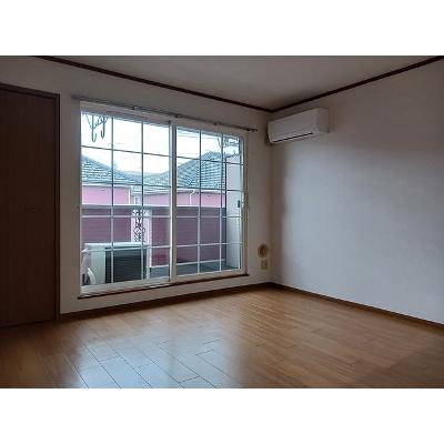 パルテールＤ 202【管理NO：1-010643004-02020】 ★家具家電は申し込み後に搬入しますの物件写真2