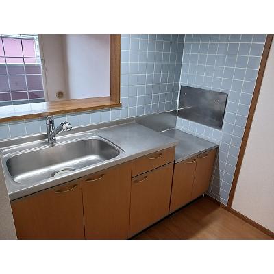 パルテールＤ 202【管理NO：1-010643004-02020】 ★家具家電は申し込み後に搬入しますの物件写真3