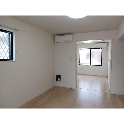 バリーフィールド　Ｂ 101【管理NO：1-028704502-01010】 ★家具家電は申し込み後に搬入しますの物件写真2