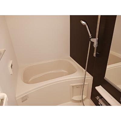 イースト　アヴェニュー 207【管理NO：1-020666801-02060】 ★家具家電は申し込み後に搬入します★ ★2026年11月下旬入居可能★の物件写真4