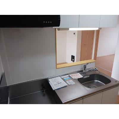 メゾン・ベール　Ａ 302【管理NO：1-019886301-03020】 ★家具家電は申し込み後に搬入しますの物件写真3
